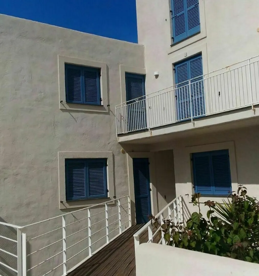 Residence Nerossidiana 리파리 아파트