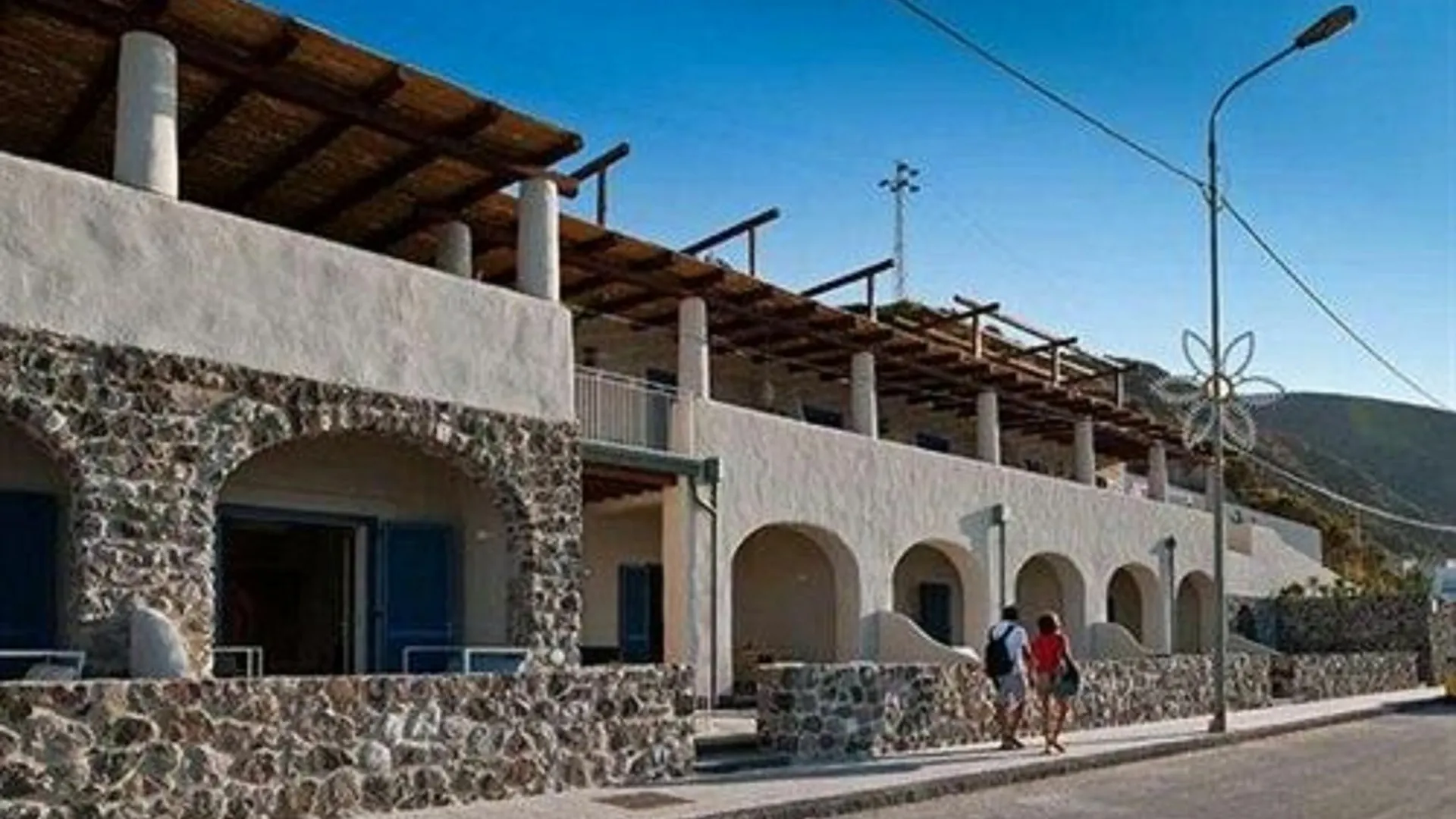 ליפארי Residence Nerossidiana דירה